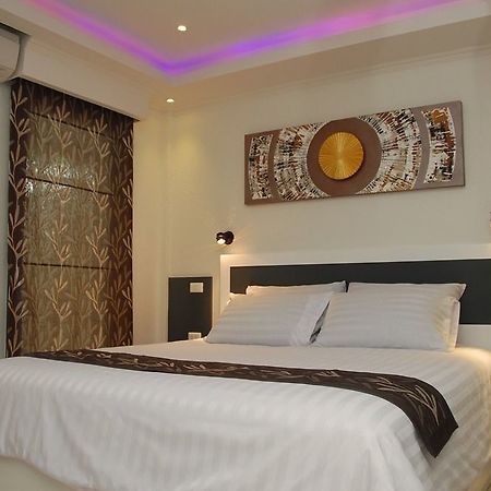 Sirikarn Residence & Luxury Apartments Патая Екстериор снимка