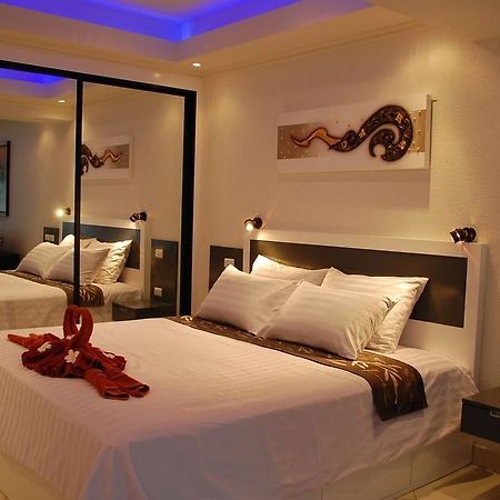 Sirikarn Residence & Luxury Apartments Патая Екстериор снимка