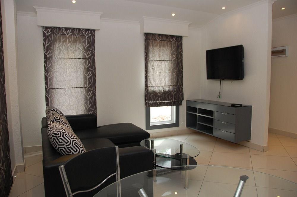 Sirikarn Residence & Luxury Apartments Патая Екстериор снимка