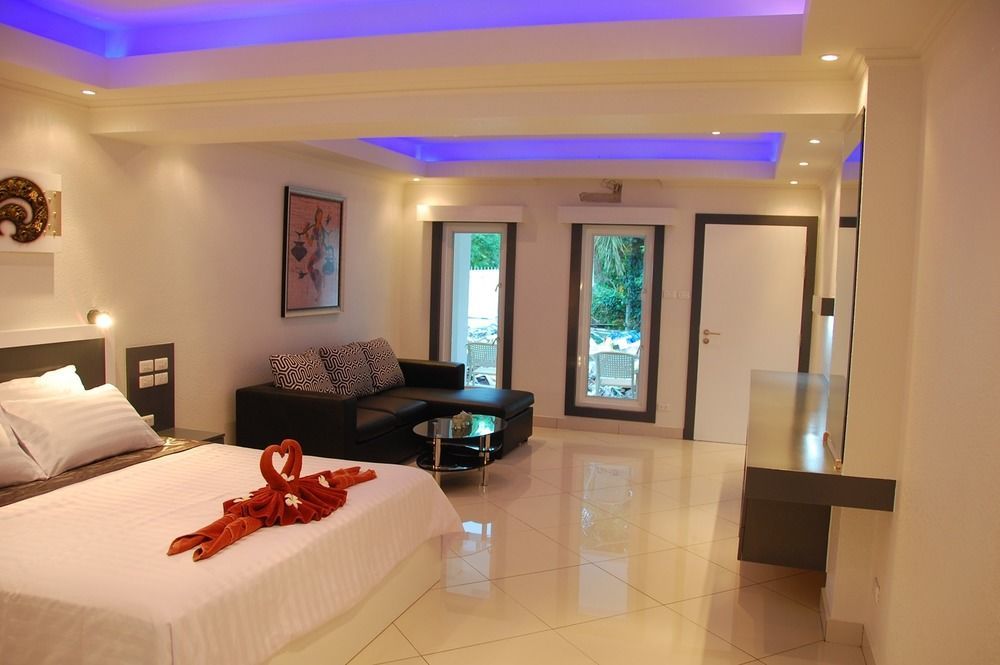 Sirikarn Residence & Luxury Apartments Патая Екстериор снимка