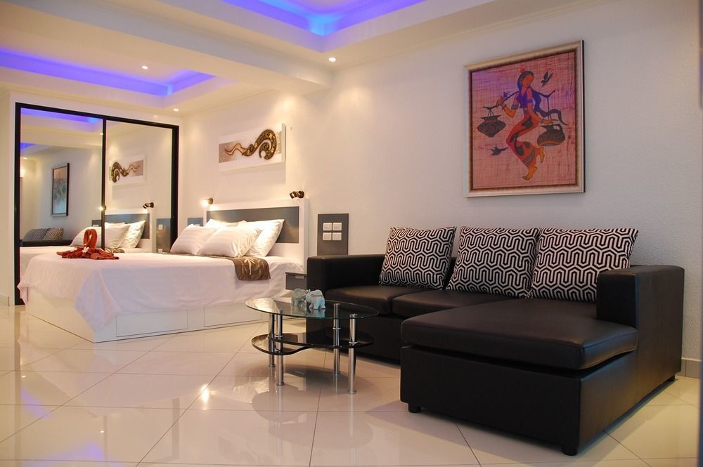 Sirikarn Residence & Luxury Apartments Патая Екстериор снимка
